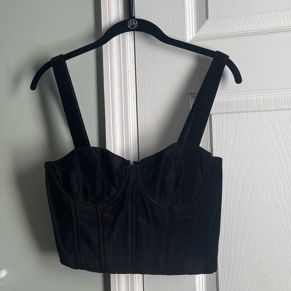 Alice + Olivia Elegant Black Top